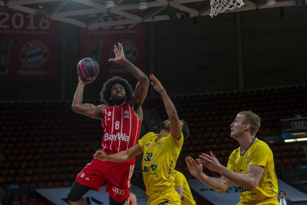 以能在本届 以能在本届