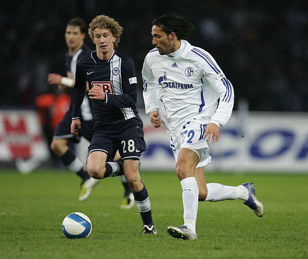 边路突击和 边路突击和